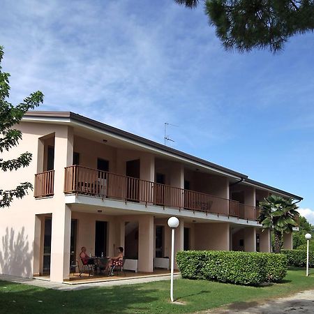 Camping Garden Tourist Manerba del Garda Exterior photo