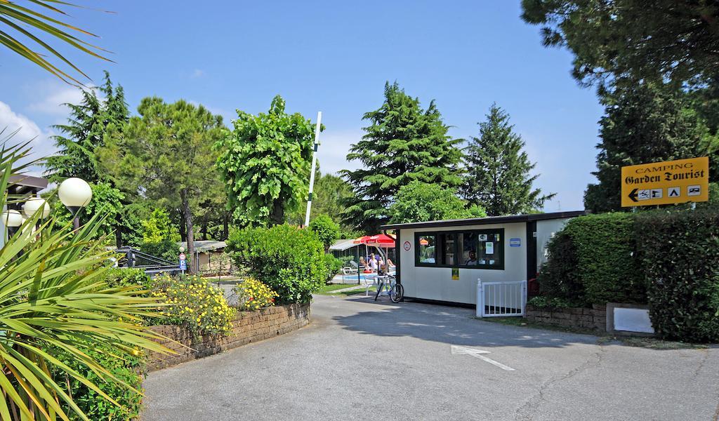 Camping Garden Tourist Manerba del Garda Exterior photo