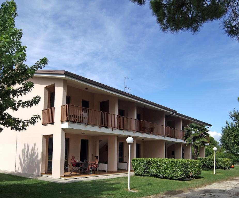 Camping Garden Tourist Manerba del Garda Exterior photo